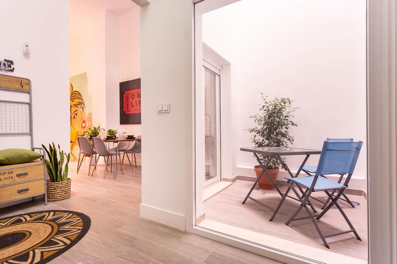 Style & Design By Sevillaluxurysuites Extérieur photo