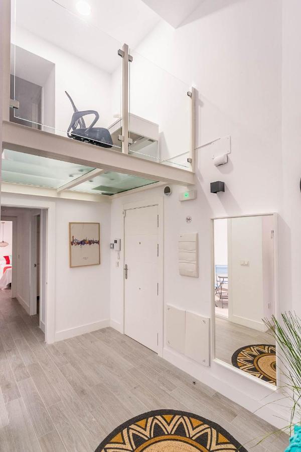 Style & Design By Sevillaluxurysuites Extérieur photo