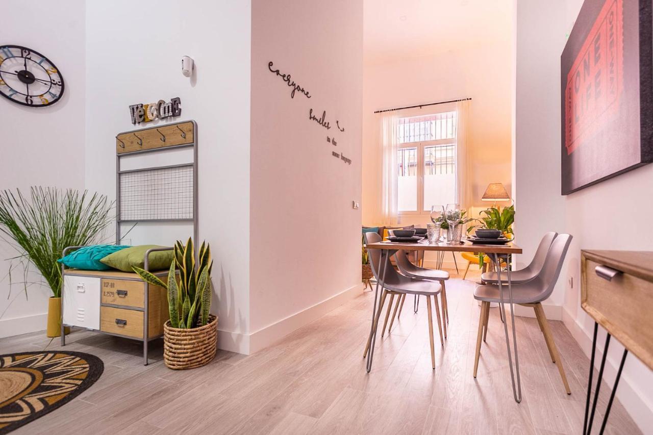 Style & Design By Sevillaluxurysuites Extérieur photo